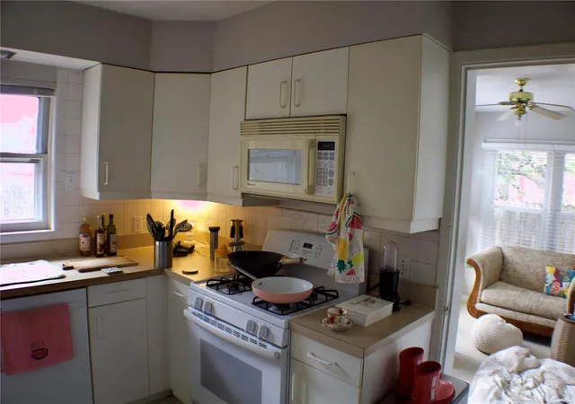 Photo 6 of Multi family home for sale at 7510 Dale Ave, Saint Louis, MO 63117 | MLS# 24052769 | Listing updated on 2024-08-21