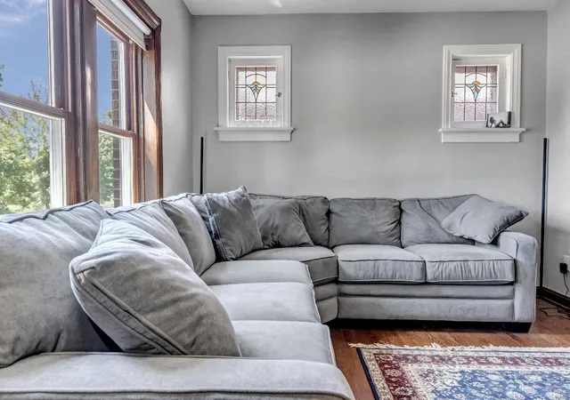 Photo 4 of Single family home for sale at 6201 Winona Ave, Saint Louis, MO 63109 | MLS# 24053467 | Listing updated on 2024-12-05