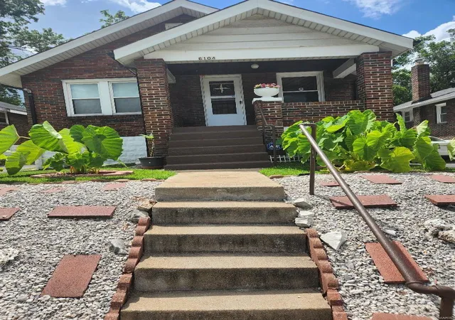 Photo 1 of Single family home for sale at 6104 Wyma Ave, Saint Louis, MO 63120 | MLS# 24053686 | Listing updated on 2024-11-06