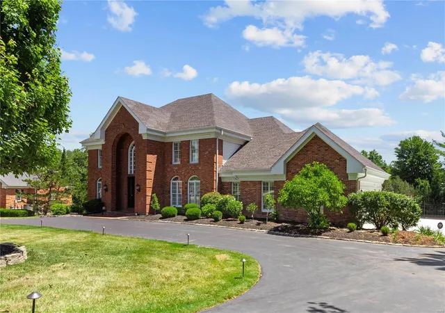 Photo 2 of Mansion for sale at 2242 Whitney Pointe Dr, Chesterfield, MO 63005 | MLS# 24053998 | Listing updated on 2024-11-16