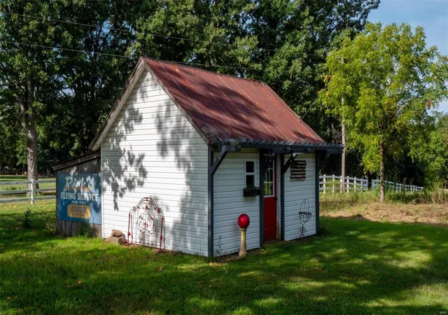 Photo 77 of Single family home for sale at 3893 Hwy Ee, Owensville, MO 65066 | MLS# 24054105 | Listing updated on 2025-01-14