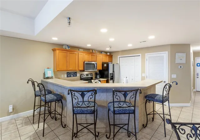 Photo 2 of Sale Pending at 4800 Eagleview Dr #5109, Osage Beach, MO 65065 | MLS# 24054161 | Listing updated on 2024-12-18
