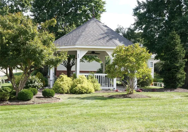 Photo 3 of Single family home for sale at 14 Eagle Crest Ln #83, Saint Charles, MO 63303 | MLS# 24054479 | Listing updated on 2024-11-13