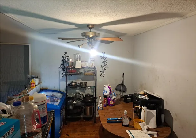 Photo 4 of Sale Pending at 530 Humes Ln, Florissant, MO 63031 | MLS# 24054885 | Listing updated on 2024-09-11