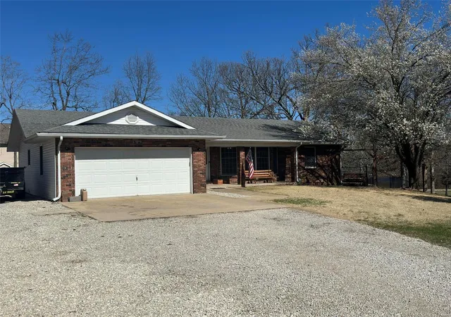 Photo 2 of Single family home for sale at 307 Angel Ln, Dixon, MO 65459 | MLS# 24055067 | Listing updated on 2024-12-02