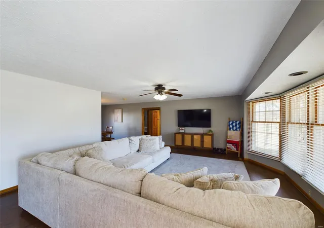 Photo 3 of Single family home for sale at 307 Angel Ln, Dixon, MO 65459 | MLS# 24055067 | Listing updated on 2024-12-02