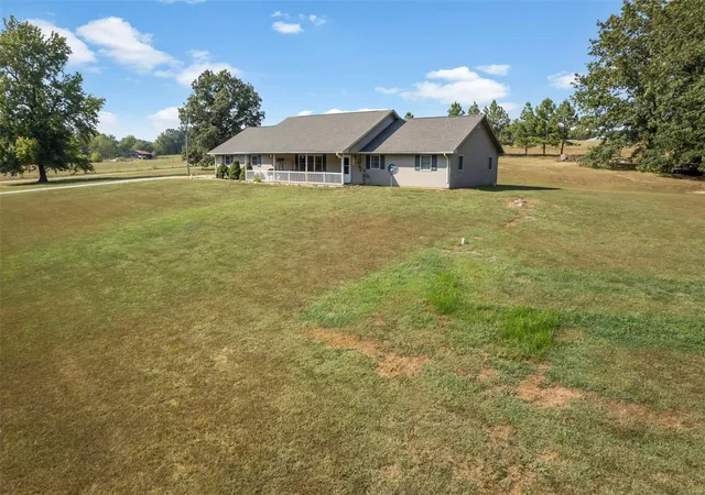 Photo 3 of Single family home for sale at 18565 Bcr 336, Millersville, MO 63766 | MLS# 24055529 | Listing updated on 2024-09-17