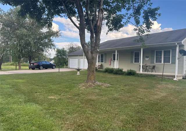 Photo 1 of Single family home for sale at 102 W Fairway Ave, Owensville, MO 65066 | MLS# 24055666 | Listing updated on 2024-11-18
