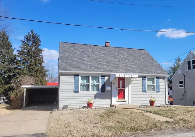 Photo 1 of Single family home for sale at 348 Academy St, Sainte Genevieve, MO 63670 | MLS# 24055945 | Listing updated on 2025-03-11