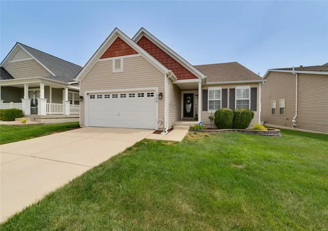 Photo 1 of Sale Pending at 1734 Briarmanor Dr, Lake Saint Louis, MO 63367 | MLS# 24056093 | Listing updated on 2024-09-19