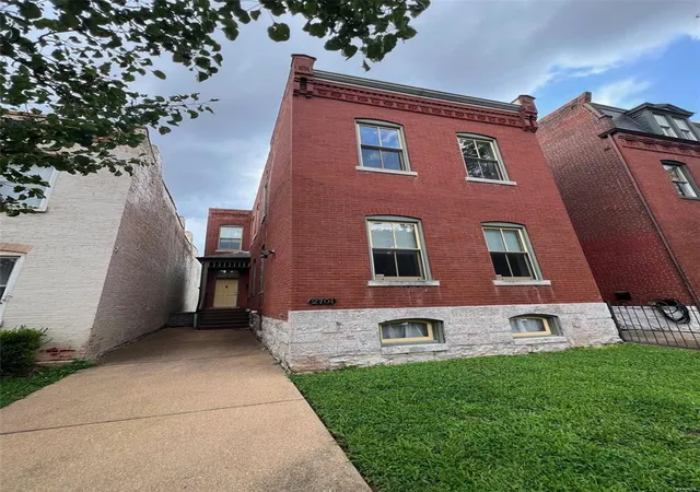 Photo 1 of Sale Pending at 2701 Mcnair Ave, Saint Louis, MO 63118 | MLS# 24056303 | Listing updated on 2024-09-09
