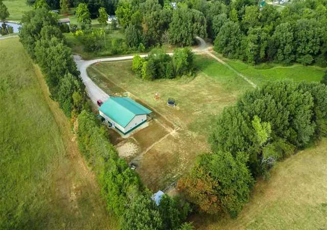 Photo 2 of Single family home for sale at 17708 State Hwy K, Advance, MO 63730 | MLS# 24056346 | Listing updated on 2024-10-16