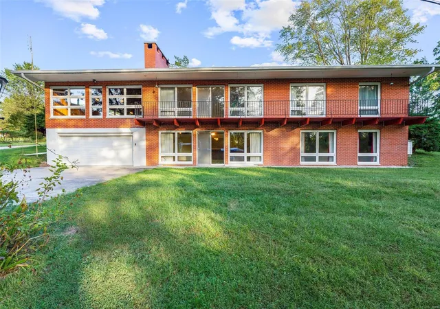 Photo 1 of Single family home for sale at 27 Saint Jude Dr, Sainte Genevieve, MO 63670 | MLS# 24056411 | Listing updated on 2024-11-13