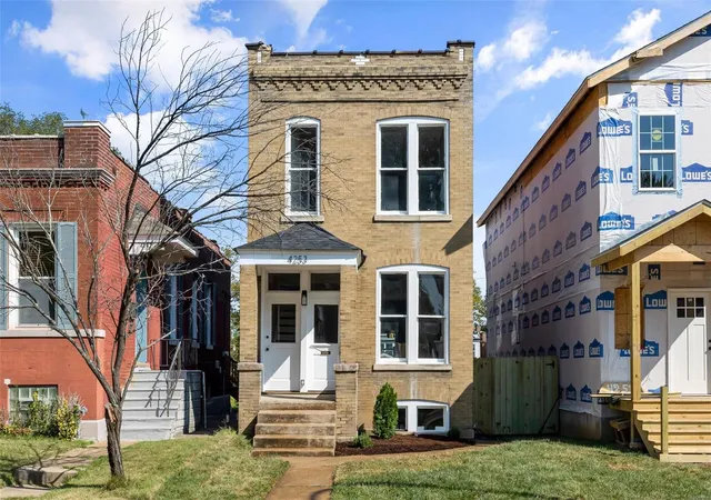 Photo 1 of Sale Pending at 4253 Humphrey St, Saint Louis, MO 63116 | MLS# 24056681 | Listing updated on 2024-09-26