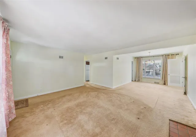 Photo 2 of Single family home for sale at 1003 Laval Dr, Saint Louis, MO 63132 | MLS# 24056702 | Listing updated on 2024-12-12