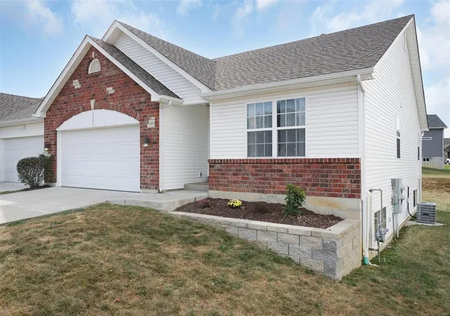 Photo 1 of Condo for sale at 4809 Misty Wood Court, Wentzville, MO 63385 | MLS# 24056775 | Listing updated on 2024-10-07