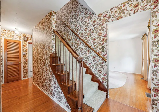 Photo 2 of Single family home for sale at 7761 Becker Rd, Saint Louis, MO 63129 | MLS# 24056986 | Listing updated on 2024-11-19