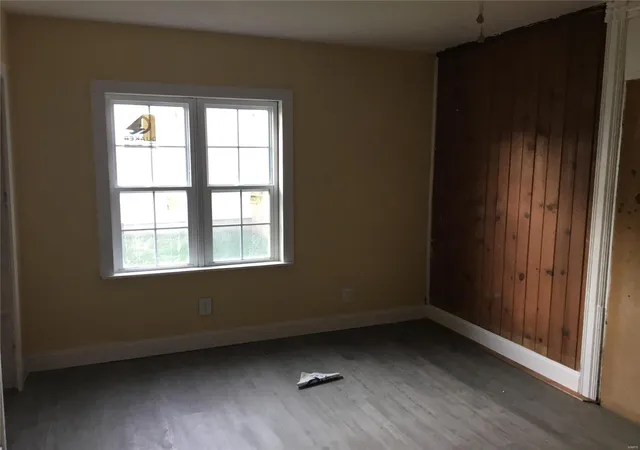 Photo 2 of Single family home for sale at 127 N Wentz St, Montgomery City, MO 63361 | MLS# 24057185 | Listing updated on 2024-11-27