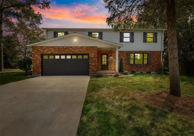 Photo 2 of Single family home for sale at 58 Oakwood, Sainte Genevieve, MO 63670 | MLS# 24057289 | Listing updated on 2024-11-27