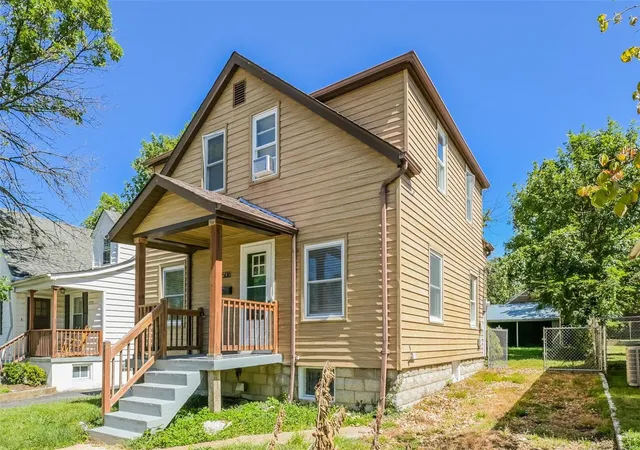 Photo 3 of Single family home for sale at 8506 Philo Ave, Saint Louis, MO 63123 | MLS# 24057665 | Listing updated on 2024-10-07