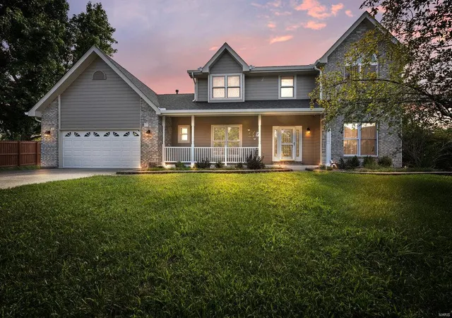 Photo 1 of Single family home for sale at 26 Blf Spring Ct, Saint Charles, MO 63303 | MLS# 24057850 | Listing updated on 2024-12-07