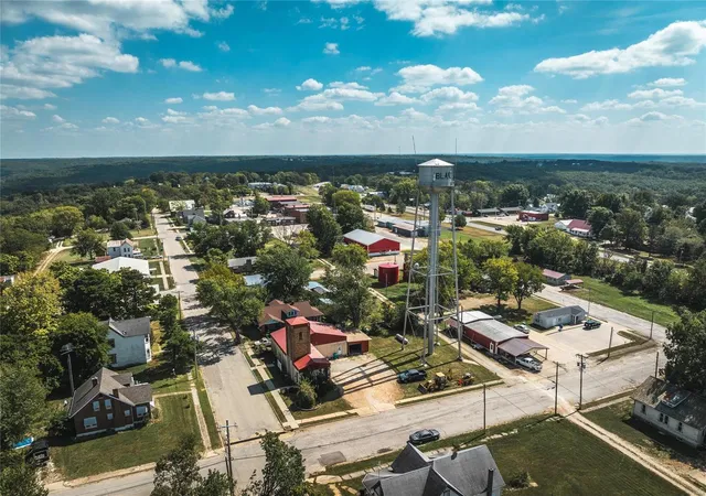 Photo 46 of Single family home for sale at 400 W Kansas City St, Bland, MO 65014 | MLS# 24058038 | Listing updated on 2024-11-15