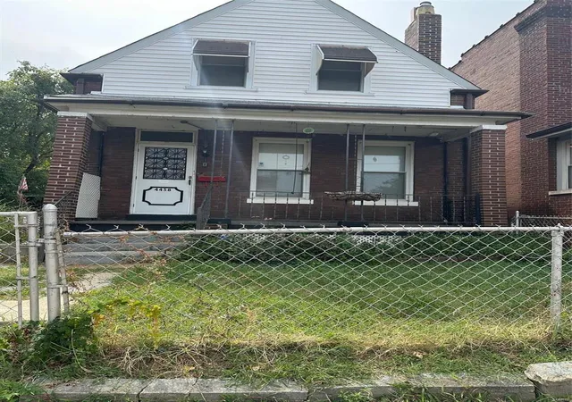 Photo 1 of Sale Pending at 4458 Swan Ave, Saint Louis, MO 63110 | MLS# 24058068 | Listing updated on 2024-09-26