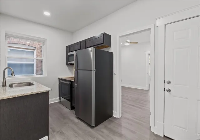 Photo 3 of Sale Pending at 3706 Meramec St, Saint Louis, MO 63116 | MLS# 24058133 | Listing updated on 2024-11-21