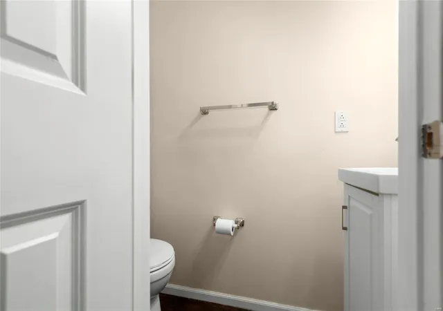 Photo 3 of Townhouse for sale at 220 Cedar Grv Dr, Saint Charles, MO 63304 | MLS# 24059062 | Listing updated on 2024-12-06