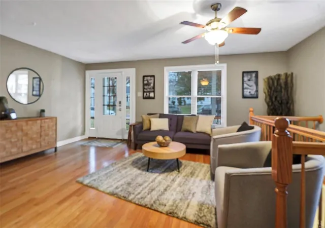 Photo 4 of Single family home for sale at 711 Juanita Ave, Saint Louis, MO 63122 | MLS# 24059180 | Listing updated on 2024-12-16