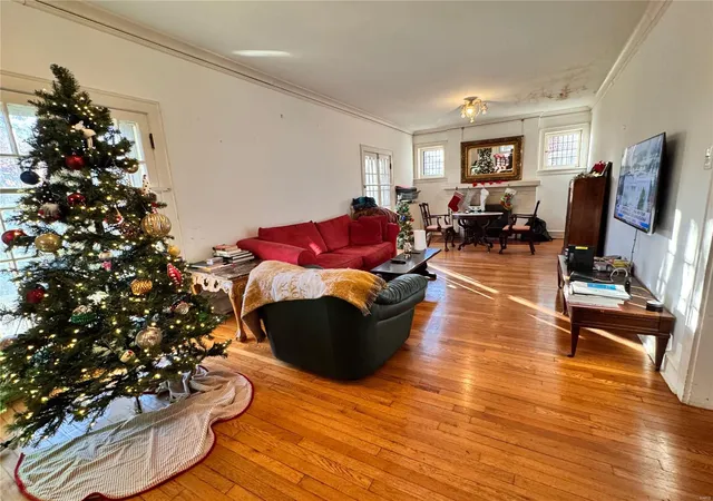 4th image of 6627 Pershing Ave, Saint Louis, MO 63130 | MLS# 24059231