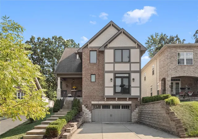Photo 1 of Single family home for sale at 7454 Washington Ave, Saint Louis, MO 63130 | MLS# 24059250 | Listing updated on 2024-10-07
