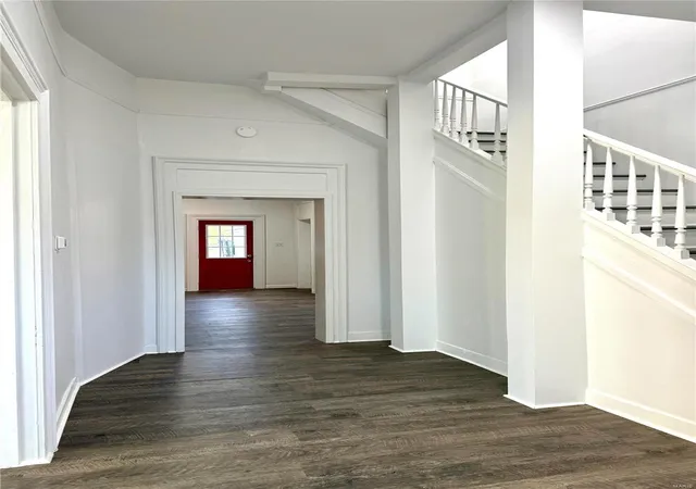 Photo 3 of Single family home for sale at 708 S Carolina St, Louisiana, MO 63353 | MLS# 24059491 | Listing updated on 2024-11-08
