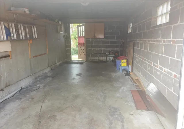 Photo 2 of Single family home for sale at 9423 Pattonwood Dr, Saint Louis, MO 63136 | MLS# 24059643 | Listing updated on 2025-03-15