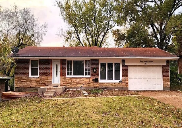 Photo 1 of Sale Pending at 9719 Griffin Dr, Saint Louis, MO 63137 | MLS# 24059830 | Listing updated on 2024-12-02