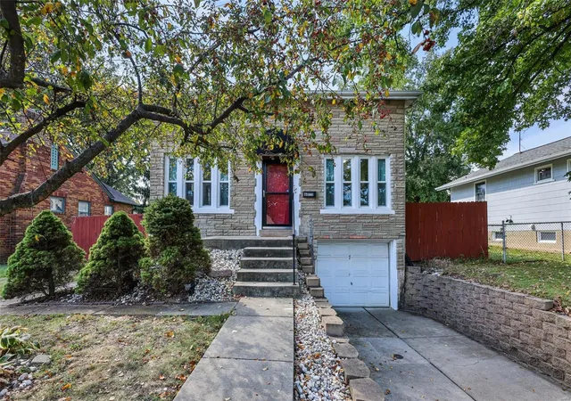 Photo 1 of Sale Pending at 8011 Brittin Pl, Saint Louis, MO 63123 | MLS# 24060069 | Listing updated on 2024-12-05