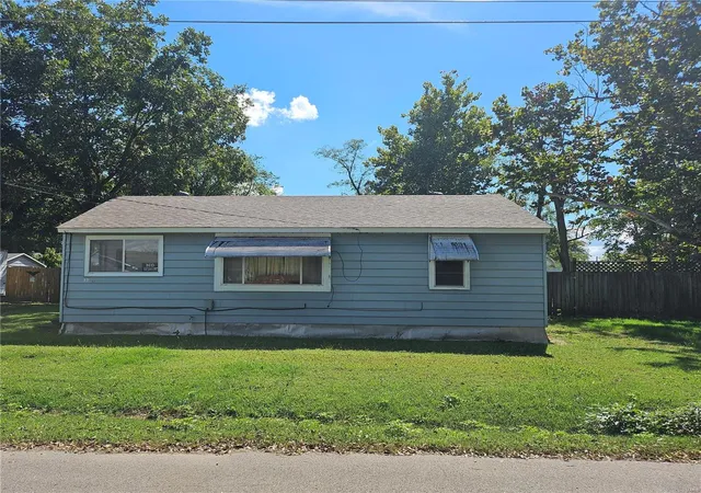 Photo 2 of Single family home for sale at 1821 Independence Cir, Kennett, MO 63857 | MLS# 24060150 | Listing updated on 2024-09-21