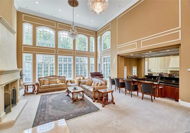 Photo 2 of Mansion for sale at 9780 Old Warson Rd, Saint Louis, MO 63124 | MLS# 24060199 | Listing updated on 2024-12-02