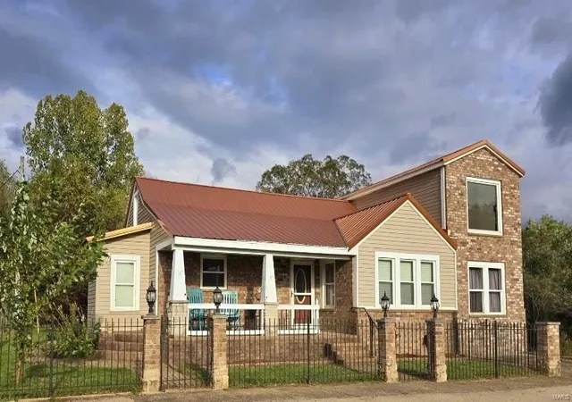 Photo 1 of Single family home for sale at 115 Whitener St, Marquand, MO 63655 | MLS# 24060216 | Listing updated on 2024-11-24