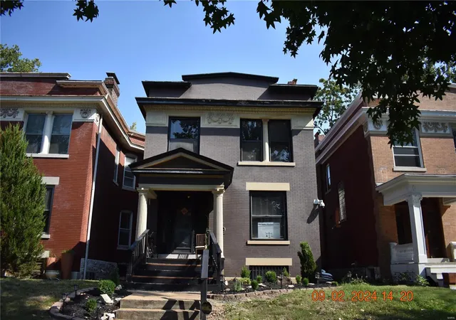 Photo 1 of Single family home for sale at 6169 Westminster Pl, Saint Louis, MO 63112 | MLS# 24060290 | Listing updated on 2024-09-25