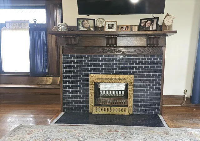 Photo 4 of Single family home for sale at 306 Tilson Pl, Hillsboro, IL 62049 | MLS# 24060429 | Listing updated on 2024-12-03