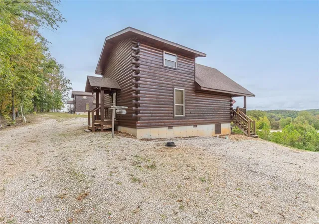 Photo 4 of Single family home for sale at 907 Highway 60, Van Buren, MO 63965 | MLS# 24060436 | Listing updated on 2024-09-26