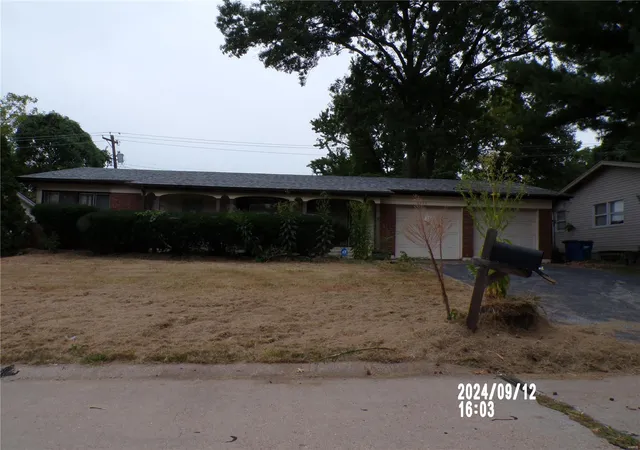 Photo 1 of Sale Pending at 1532 Surf Side Dr, Saint Louis, MO 63138 | MLS# 24060654 | Listing updated on 2024-11-23