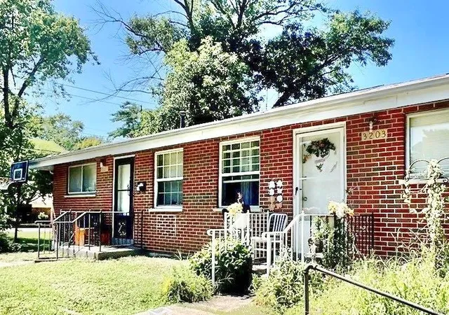 Photo 2 of Multi family home for sale at 3201 Buder Ct, Saint Ann, MO 63074 | MLS# 24060663 | Listing updated on 2024-09-24