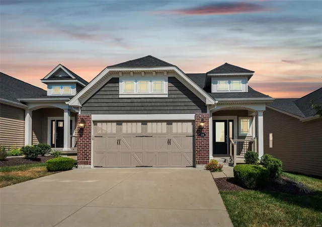 Photo 1 of Sale Pending at 116 Oakleigh Park Ln, Saint Charles, MO 63303 | MLS# 24060774 | Listing updated on 2025-03-20
