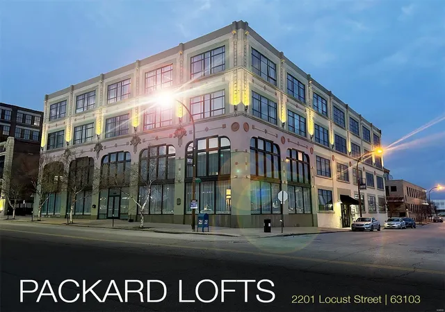 5th image of 2201 Locust St, St. Louis, MO 63103