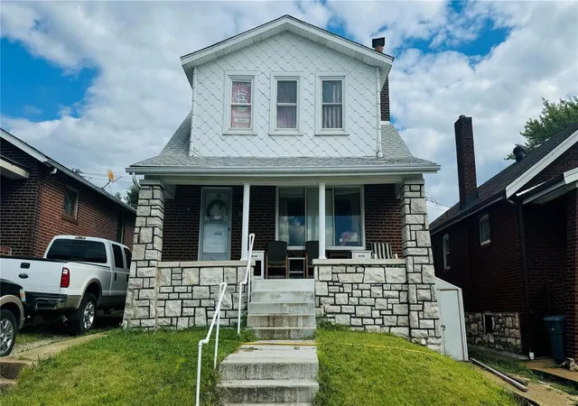 Photo 1 of Single family home for sale at 3116 Hampton Ave, Saint Louis, MO 63139 | MLS# 24061040 | Listing updated on 2024-10-02