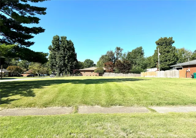 Photo 1 of Land for sale at 3701 Franklin Ave, Granite City, IL 62040 | MLS# 24061083 | Listing updated on 2024-09-26