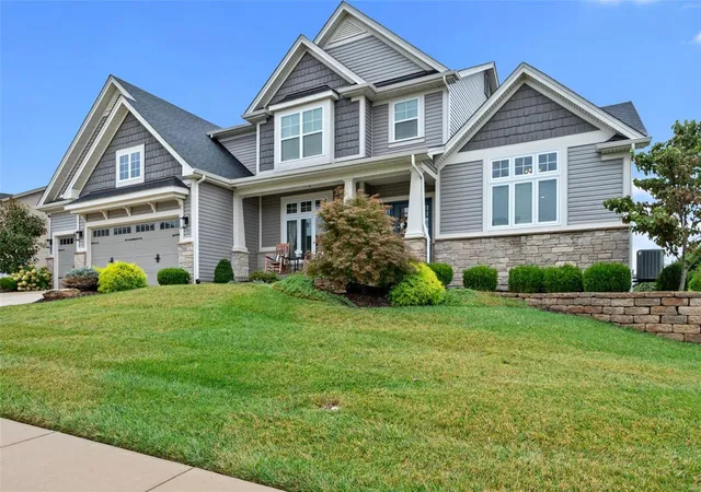 Photo 2 of Sale Pending at 521 Leaning Woods St, Saint Charles, MO 63301 | MLS# 24061179 | Listing updated on 2024-10-24