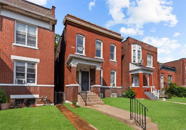 Photo 2 of Single family home for sale at 5345 Wells, Saint Louis, MO 63112 | MLS# 24061214 | Listing updated on 2024-09-26